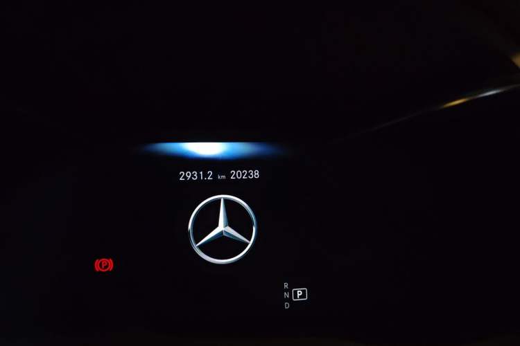 Used Mercedes-Benz GLC 2020 Facelifted GLC 260 L 4MATIC Dynamic Edition Odometer Close Up