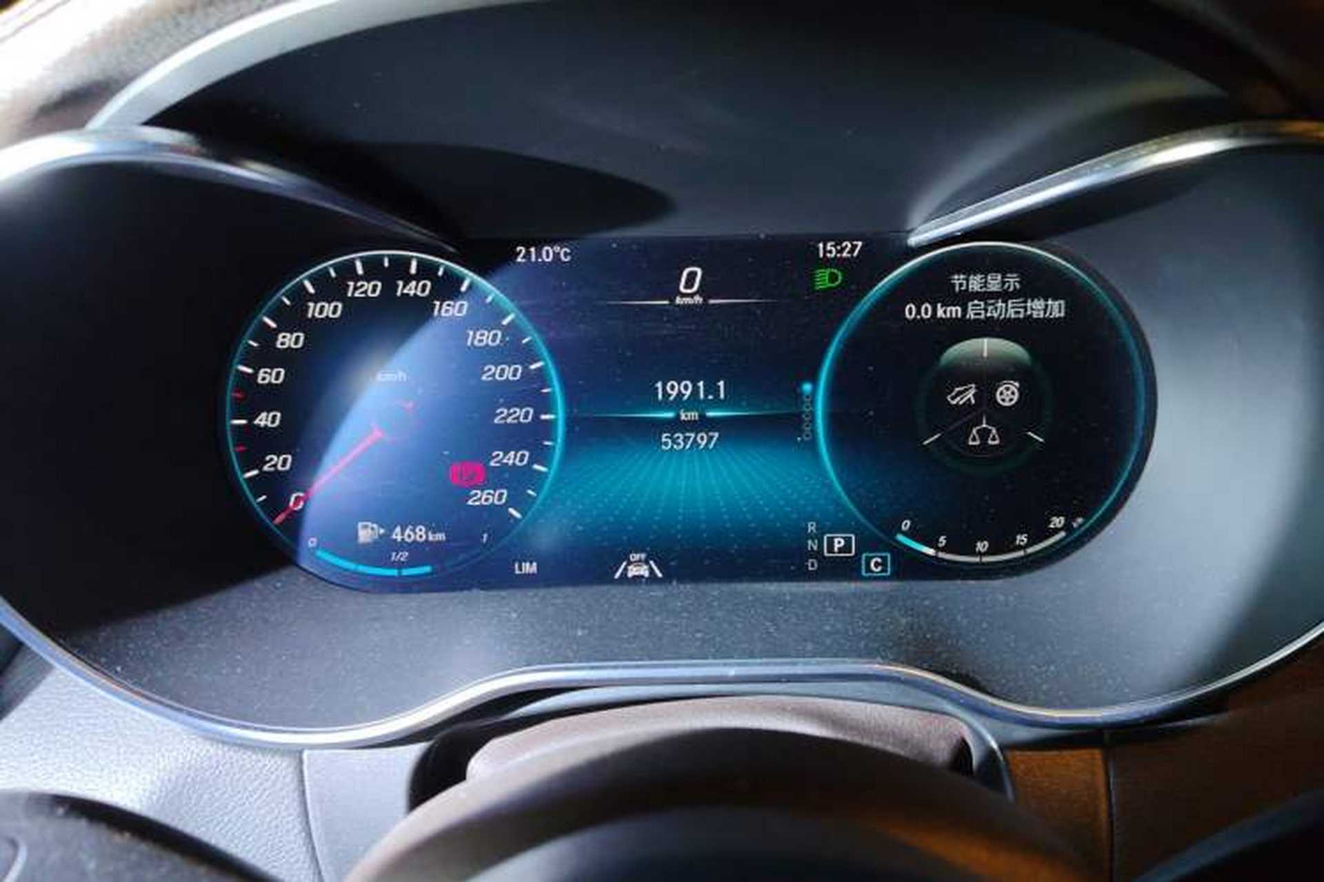 Used Mercedes-Benz GLC 2020 Facelift GLC 300 L 4MATIC Dynamic Edition Odometer Close Up