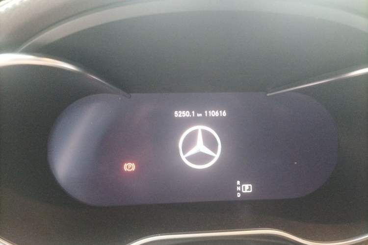 Used Mercedes-Benz GLC 2020 Facelifted GLC 260 L 4MATIC Dynamic Edition Odometer Close Up
