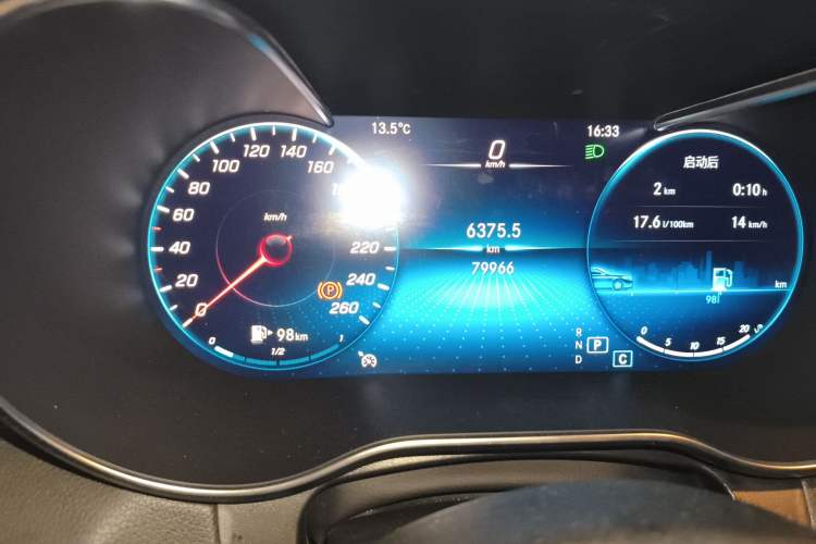 Used Mercedes-Benz GLC 2020 Facelifted GLC 260 L 4MATIC Dynamic Edition Odometer Close Up