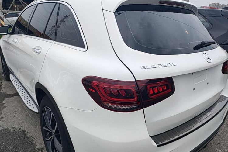 Used Mercedes-Benz GLC 2020 Facelift GLC 260 L 4MATIC Luxury Edition Rear Left 45 Deg
