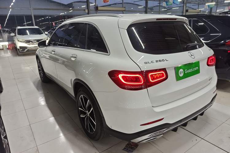 Used Mercedes-Benz GLC 2020 Facelift GLC 260 L 4MATIC Luxury Edition Rear Left 45 Deg