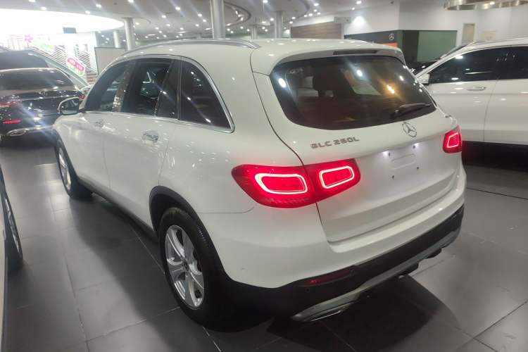 Used Mercedes-Benz GLC 2020 Facelifted GLC 260 L 4MATIC Dynamic Edition Rear Left 45 Deg