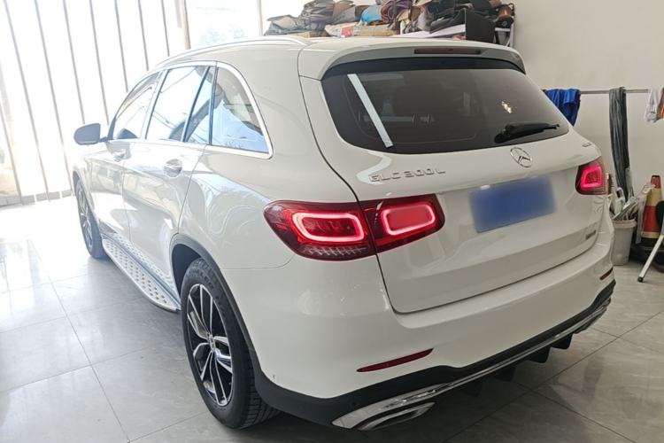 Used Mercedes-Benz GLC 2020 GLC 300 L 4MATIC Luxury Model Rear Left 45 Deg