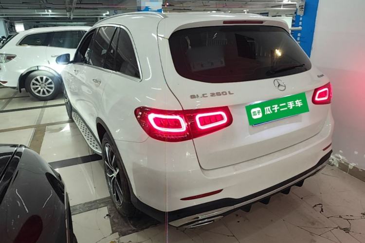 Used Mercedes-Benz GLC 2020 Facelift GLC 260 L 4MATIC Luxury Edition Rear Left 45 Deg