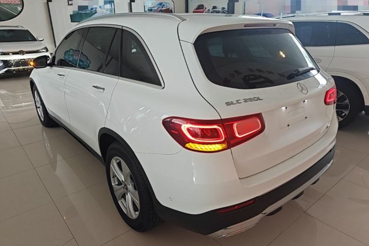 Used Mercedes-Benz GLC 2020 GLC 260 L 4MATIC Dynamic Model Rear Left 45 Deg