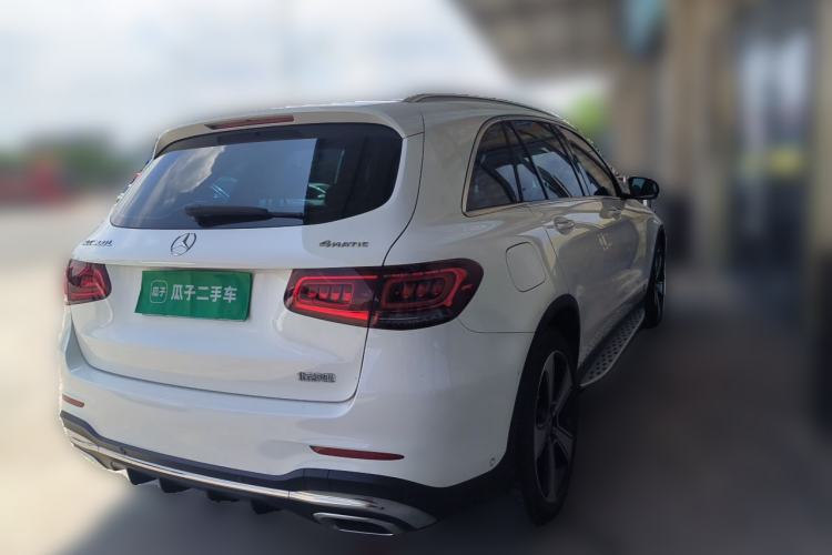 Used Mercedes-Benz GLC 2020 GLC 300 L 4MATIC Luxury Model Rear Right 45 Deg