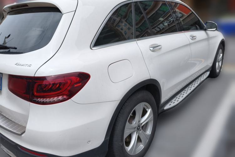 Used Mercedes-Benz GLC 2020 GLC 260 L 4MATIC Dynamic Model Rear Right 45 Deg