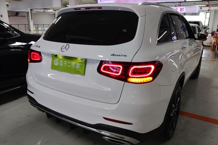 Used Mercedes-Benz GLC 2020 Facelift GLC 260 L 4MATIC Luxury Edition Rear Right 45 Deg