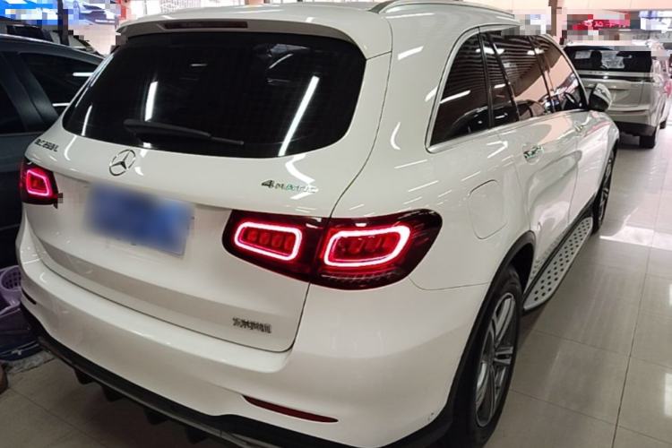 Used Mercedes-Benz GLC 2020 GLC 260 L 4MATIC Luxury Model Rear Right 45 Deg