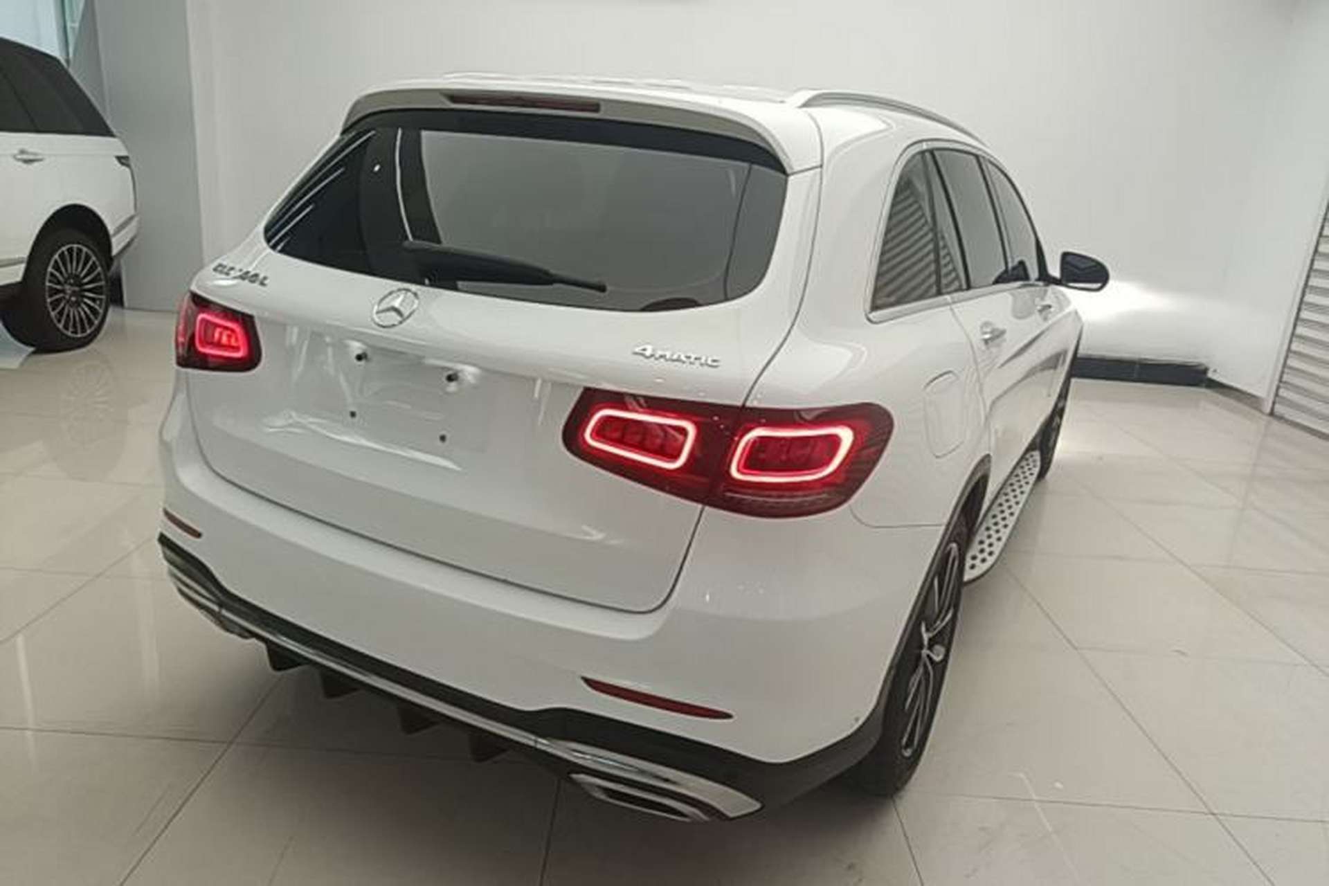 Used Mercedes-Benz GLC 2020 Facelift GLC 260 L 4MATIC Luxury Edition Rear Right 45 Deg