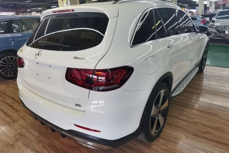 Used Mercedes-Benz GLC 2020 Facelifted GLC 300 L 4MATIC Luxury Edition Rear Right 45 Deg