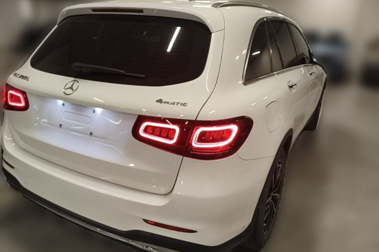 Used Mercedes-Benz GLC 2020 Facelift GLC 260 L 4MATIC Luxury Edition Rear Right 45 Deg