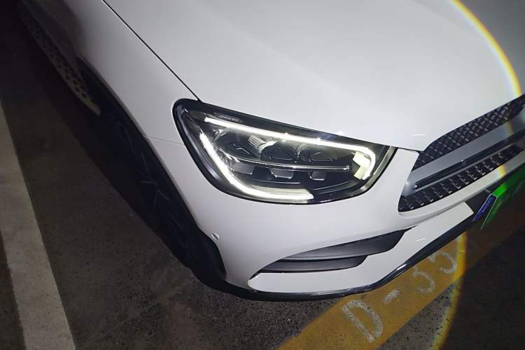 Used Mercedes-Benz GLC 2020 Facelift GLC 260 L 4MATIC Luxury Edition Right Front Headlight