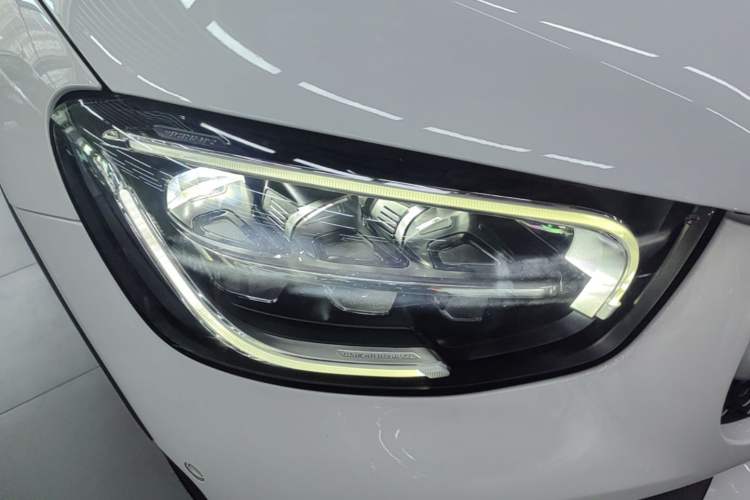 Used Mercedes-Benz GLC 2020 GLC 260 L 4MATIC Luxury Model Right Front Headlight
