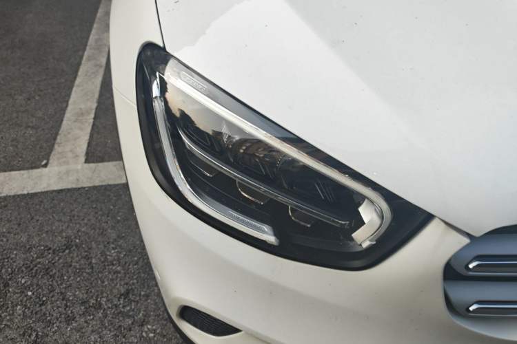 Used Mercedes-Benz GLC 2020 GLC 260 L 4MATIC Dynamic Model Right Front Headlight