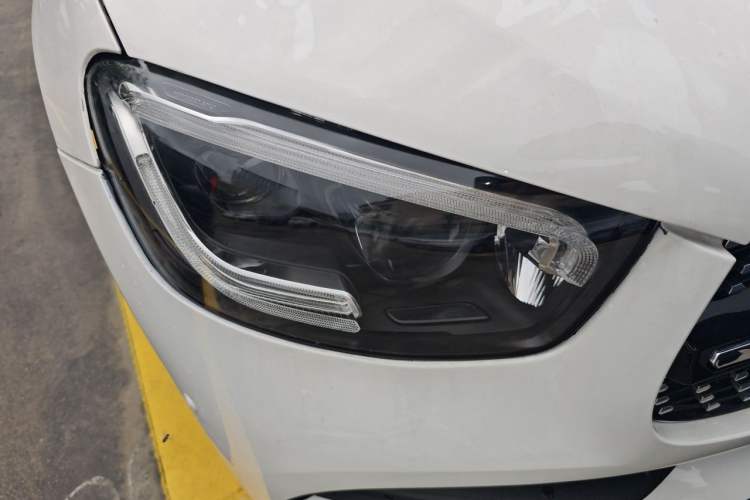 Used Mercedes-Benz GLC 2020 GLC 300 L 4MATIC Luxury Model Right Front Headlight