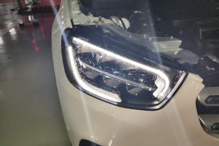 Used Mercedes-Benz GLC 2020 Facelifted GLC 260 L 4MATIC Dynamic Edition Right Front Headlight