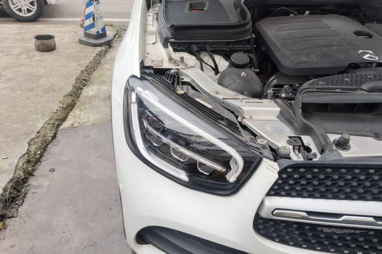 Used Mercedes-Benz GLC 2020 Facelift GLC 260 L 4MATIC Luxury Edition Right Front Headlight