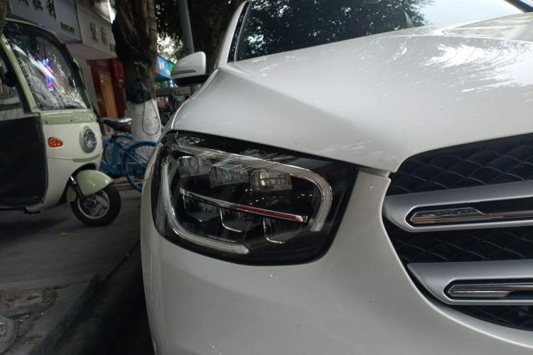 Used Mercedes-Benz GLC 2020 Facelifted GLC 260 L 4MATIC Dynamic Edition Right Front Headlight