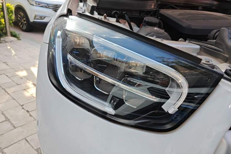 Used Mercedes-Benz GLC 2020 Facelift GLC 300 L 4MATIC Dynamic Edition Right Front Headlight