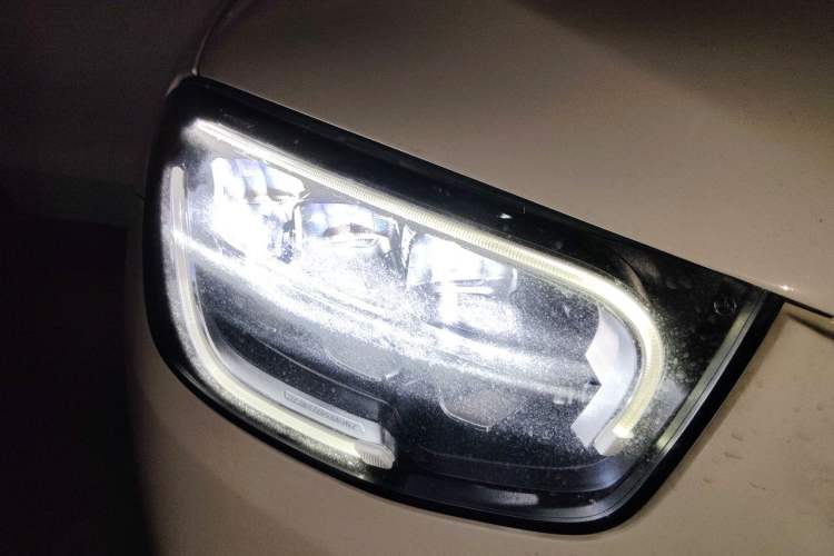 Used Mercedes-Benz GLC 2020 GLC 260 L 4MATIC Dynamic Model Right Front Headlight