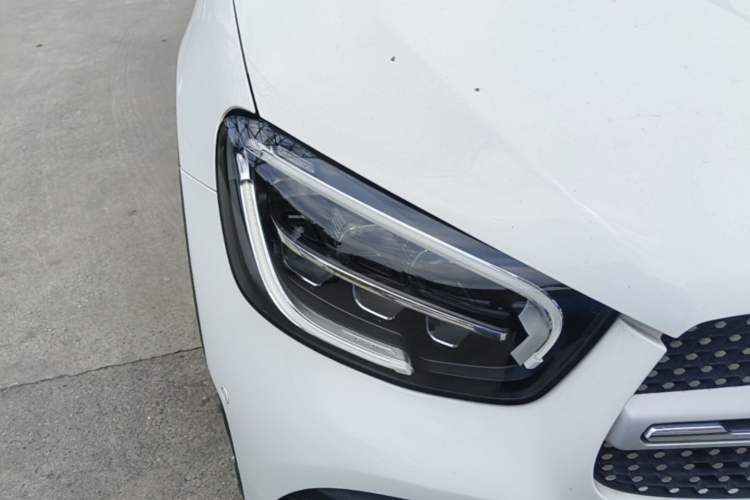 Used Mercedes-Benz GLC 2020 GLC 260 L 4MATIC Luxury Model Right Front Headlight