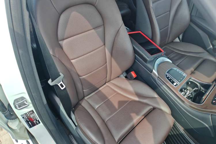 Used Mercedes-Benz GLC 2020 Facelift GLC 300 L 4MATIC Dynamic Edition Right Front Seat