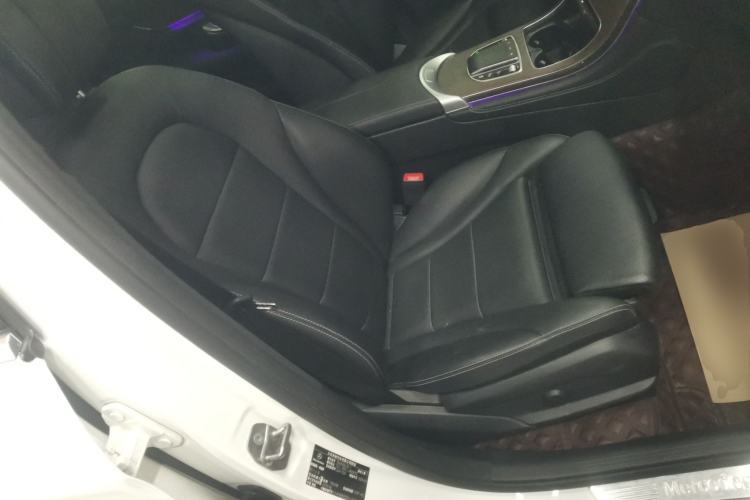 Used Mercedes-Benz GLC 2020 Facelift GLC 300 L 4MATIC Dynamic Edition Right Front Seat