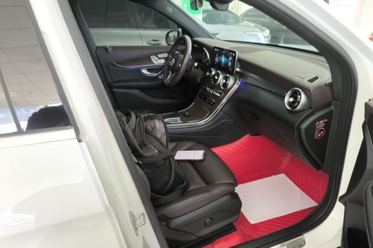 Used Mercedes-Benz GLC 2020 GLC 300 L 4MATIC Dynamic Edition Right Front Seat