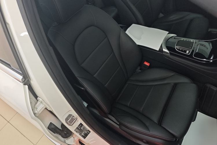 Used Mercedes-Benz GLC 2020 GLC 260 L 4MATIC Dynamic Model Right Front Seat