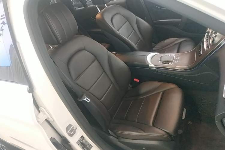 Used Mercedes-Benz GLC 2020 GLC 300 L 4MATIC Dynamic Edition Right Front Seat