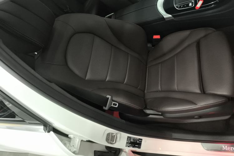 Used Mercedes-Benz GLC 2020 Facelifted GLC 260 L 4MATIC Dynamic Edition Right Front Seat