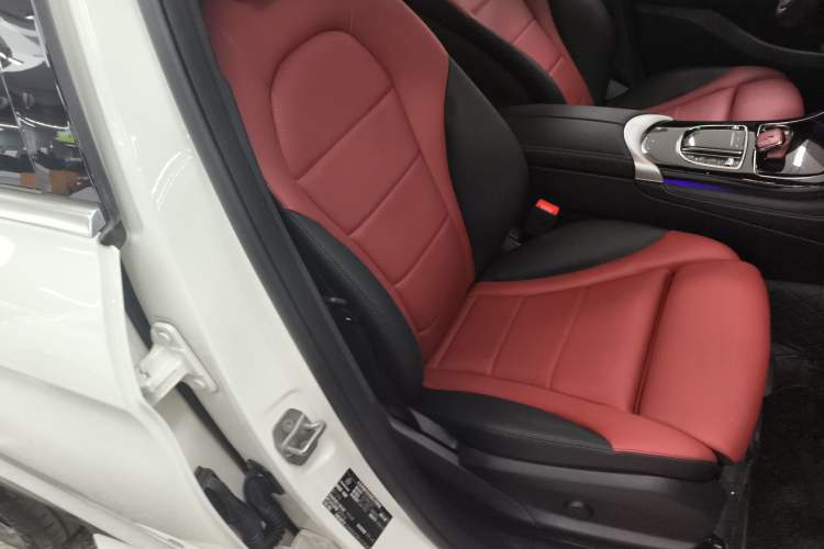 Used Mercedes-Benz GLC 2020 Facelift GLC 300 L 4MATIC Dynamic Edition Right Front Seat