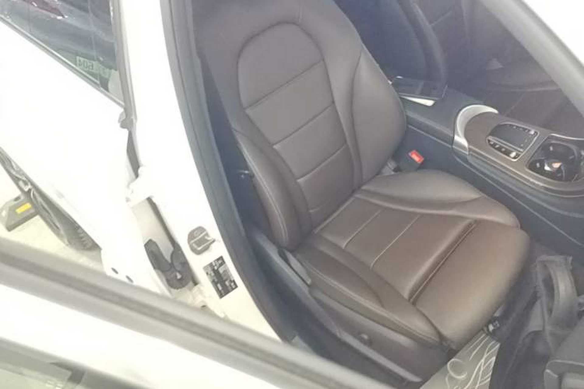 Used Mercedes-Benz GLC 2020 Facelift GLC 260 L 4MATIC Luxury Edition Right Front Seat