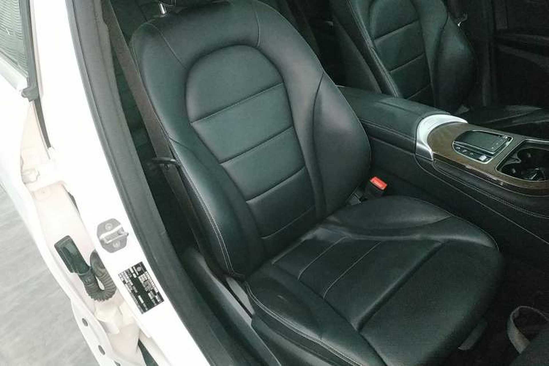Used Mercedes-Benz GLC 2020 GLC 300 L 4MATIC Dynamic Edition Right Front Seat