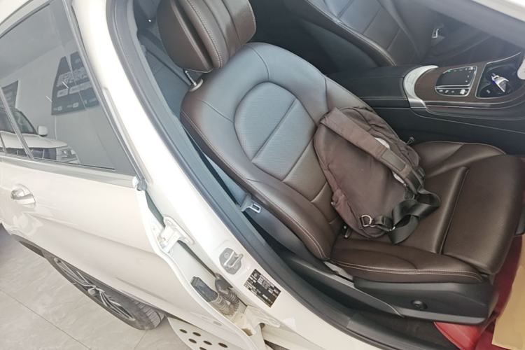 Used Mercedes-Benz GLC 2020 GLC 300 L 4MATIC Luxury Model Right Front Seat