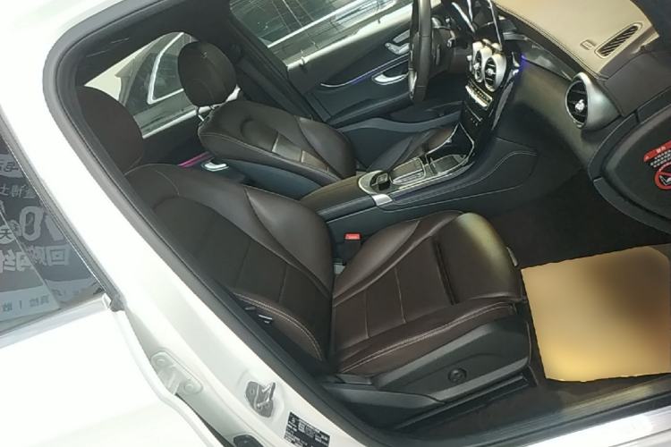Used Mercedes-Benz GLC 2020 Facelifted GLC 260 L 4MATIC Dynamic Edition Right Front Seat