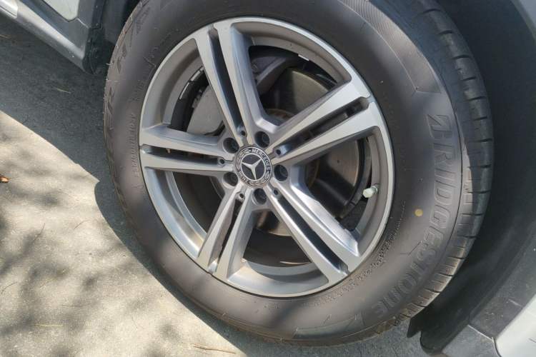 Used Mercedes-Benz GLC 2020 GLC 260 L 4MATIC Dynamic Model Right Front Wheel Hub