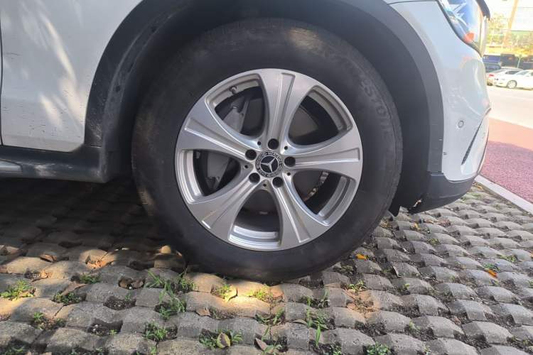 Used Mercedes-Benz GLC 2020 GLC 260 L 4MATIC Dynamic Model Right Front Wheel Hub