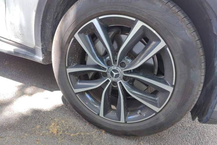 Used Mercedes-Benz GLC 2020 GLC 300 L 4MATIC Dynamic Edition Right Front Wheel Hub