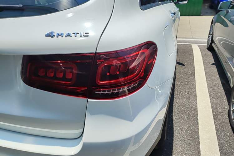 Used Mercedes-Benz GLC 2020 Facelifted GLC 260 L 4MATIC Dynamic Edition Right Rear Taillight
