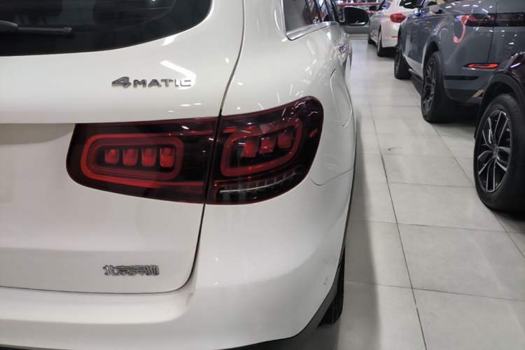 Used Mercedes-Benz GLC 2020 Facelifted GLC 260 L 4MATIC Dynamic Edition Right Rear Taillight