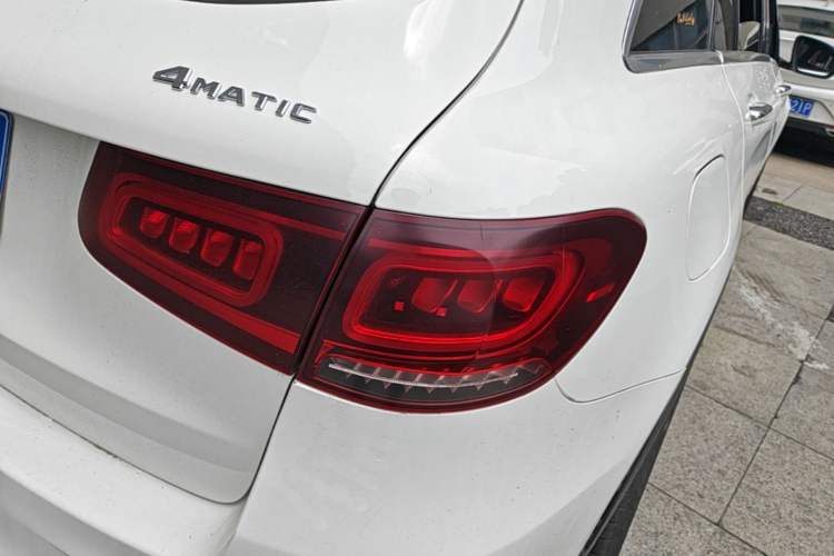Used Mercedes-Benz GLC 2020 GLC 300 L 4MATIC Luxury Model Right Rear Taillight