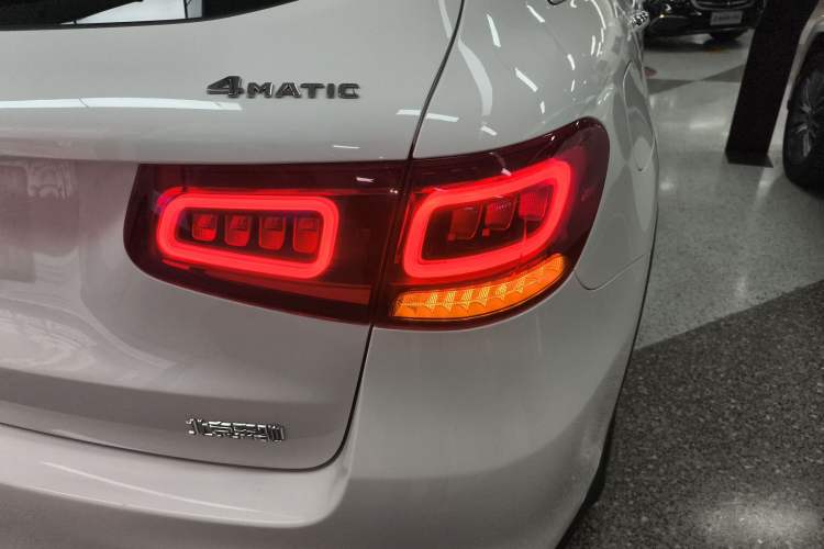 Used Mercedes-Benz GLC 2020 Facelift GLC 300 L 4MATIC Dynamic Edition Right Rear Taillight