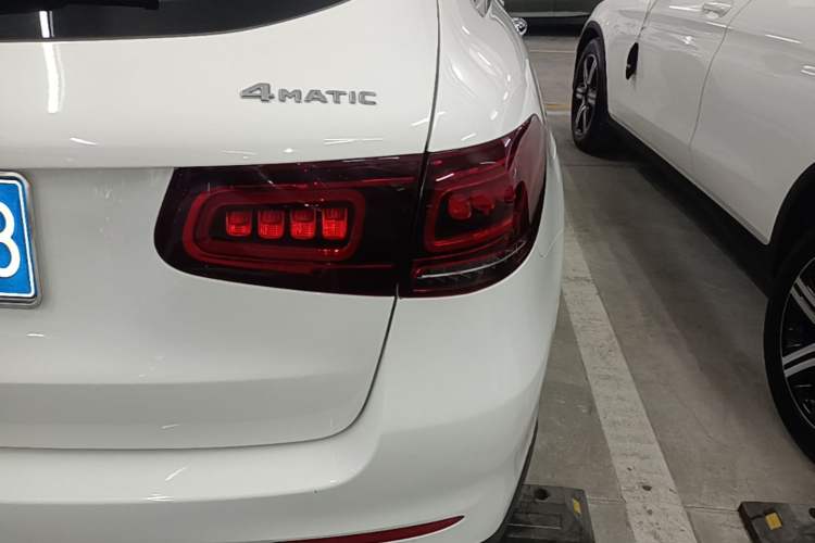 Used Mercedes-Benz GLC 2020 Facelift GLC 260 L 4MATIC Luxury Edition Right Rear Taillight
