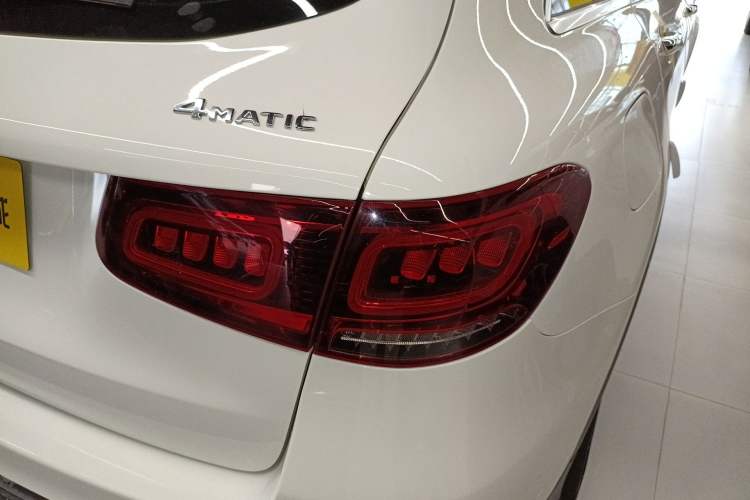 Used Mercedes-Benz GLC 2020 GLC 260 L 4MATIC Dynamic Model Right Rear Taillight