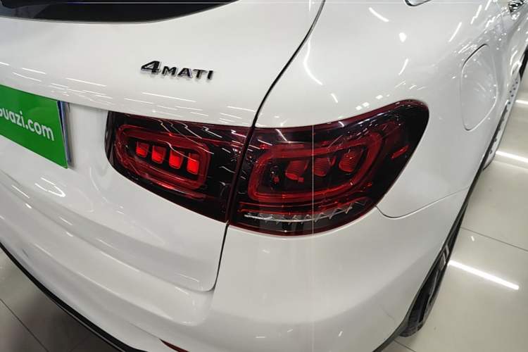 Used Mercedes-Benz GLC 2020 GLC 260 L 4MATIC Luxury Model Right Rear Taillight