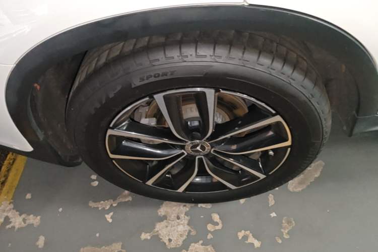 Used Mercedes-Benz GLC 2020 Facelift GLC 300 L 4MATIC Dynamic Edition Right Rear Wheel Hub
