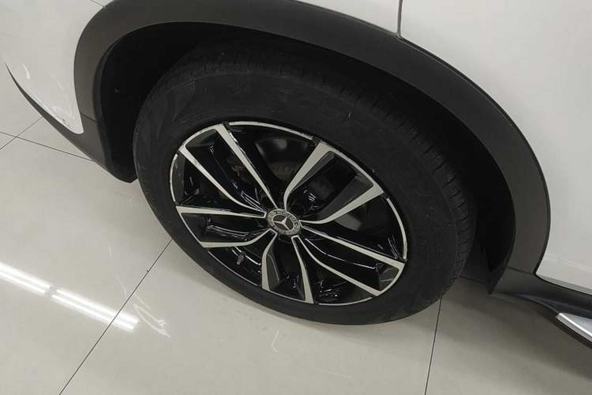 Used Mercedes-Benz GLC 2020 GLC 300 L 4MATIC Dynamic Edition Right Rear Wheel Hub